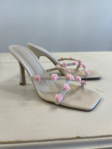 Rosebud heels